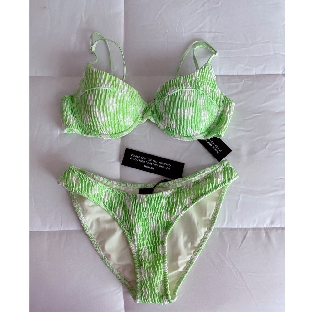 Sarai-Spring XS Triangl Swimsuit